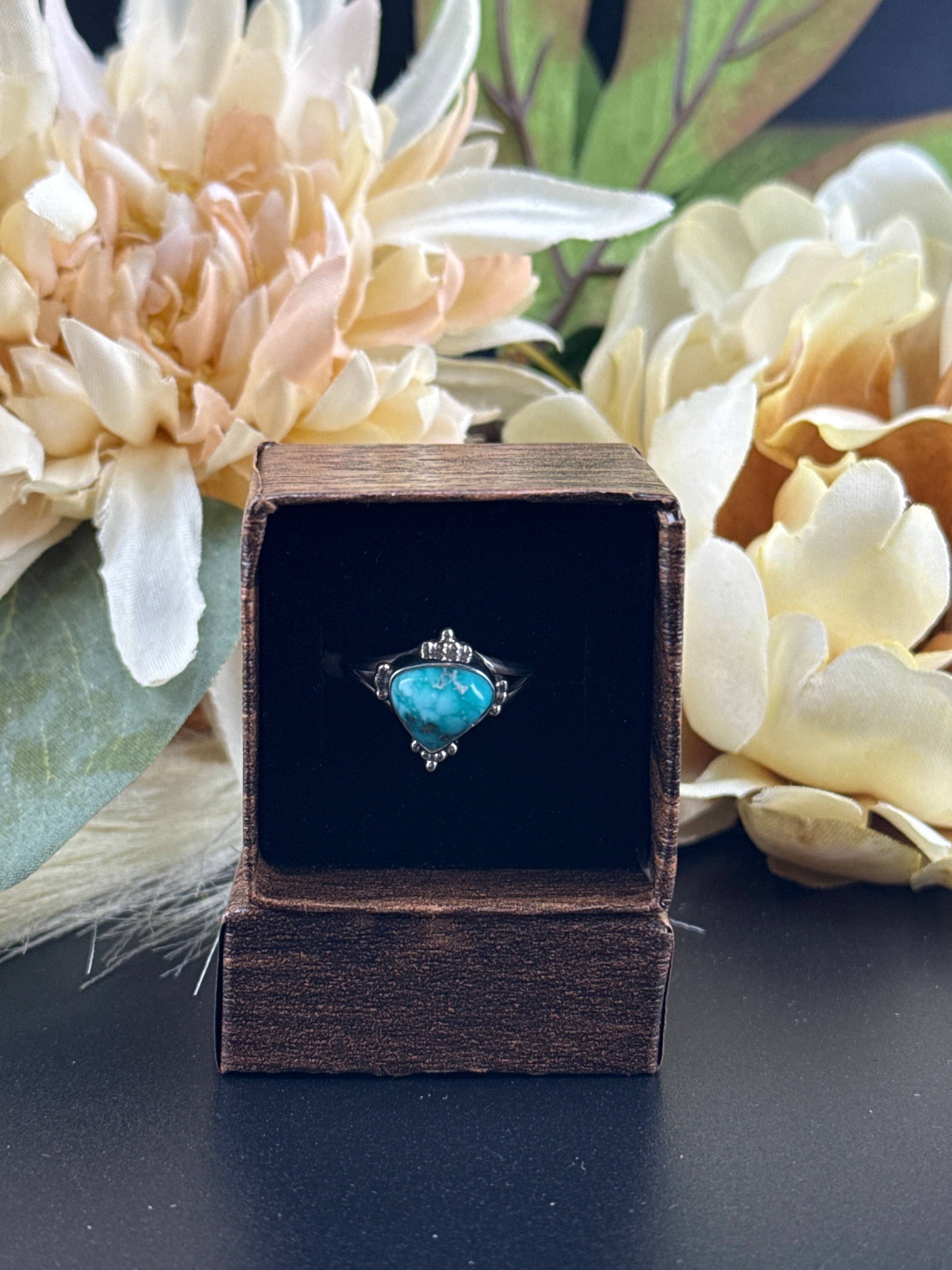 White Water Turquoise sz 9 925 ring